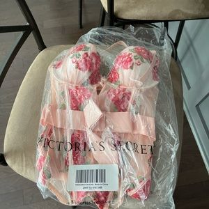 Victoria’s Secret Pink Floral Bra Corset